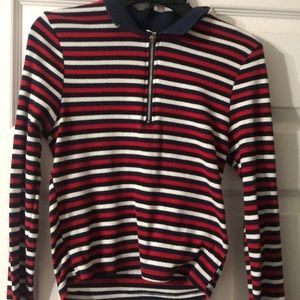 Cropped long sleeve shirt